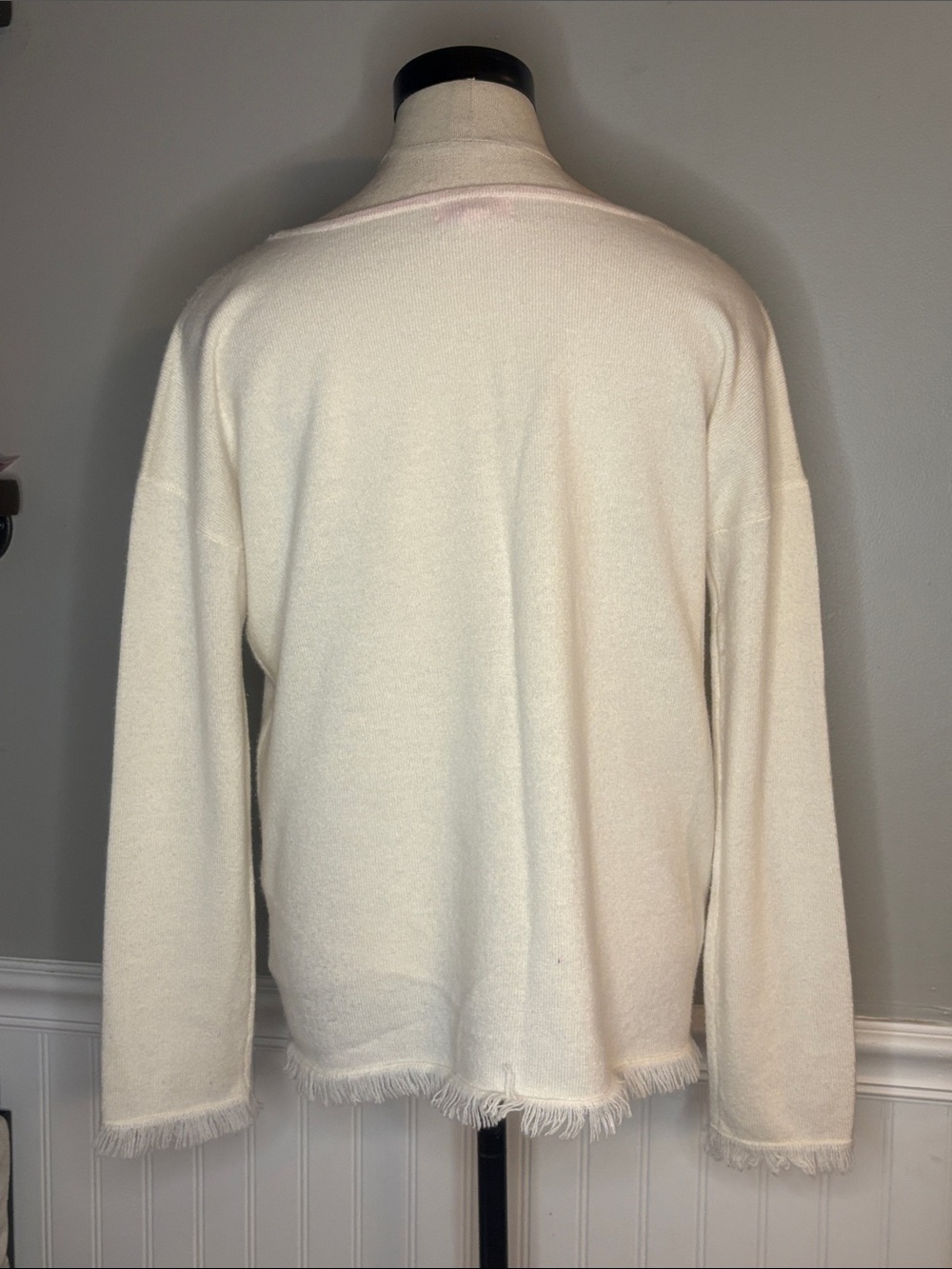 Lilly Pulitzer Ivory Sweater with Pink & Blue Llama Motif - Picture 3 of 6